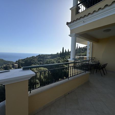 Mariza'S View House Apartment Lakones Bagian luar foto