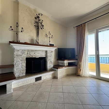 Mariza'S View House Apartment Lakones Bagian luar foto