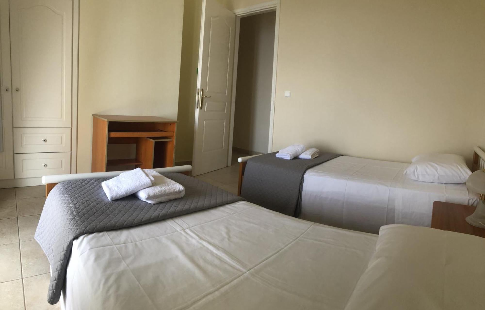Mariza'S View House Apartment Lakones Bagian luar foto