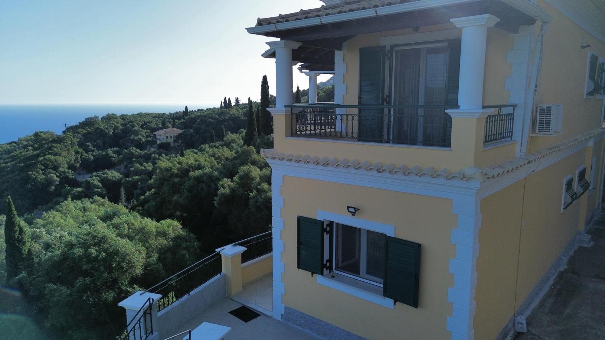 Mariza'S View House Apartment Lakones Bagian luar foto
