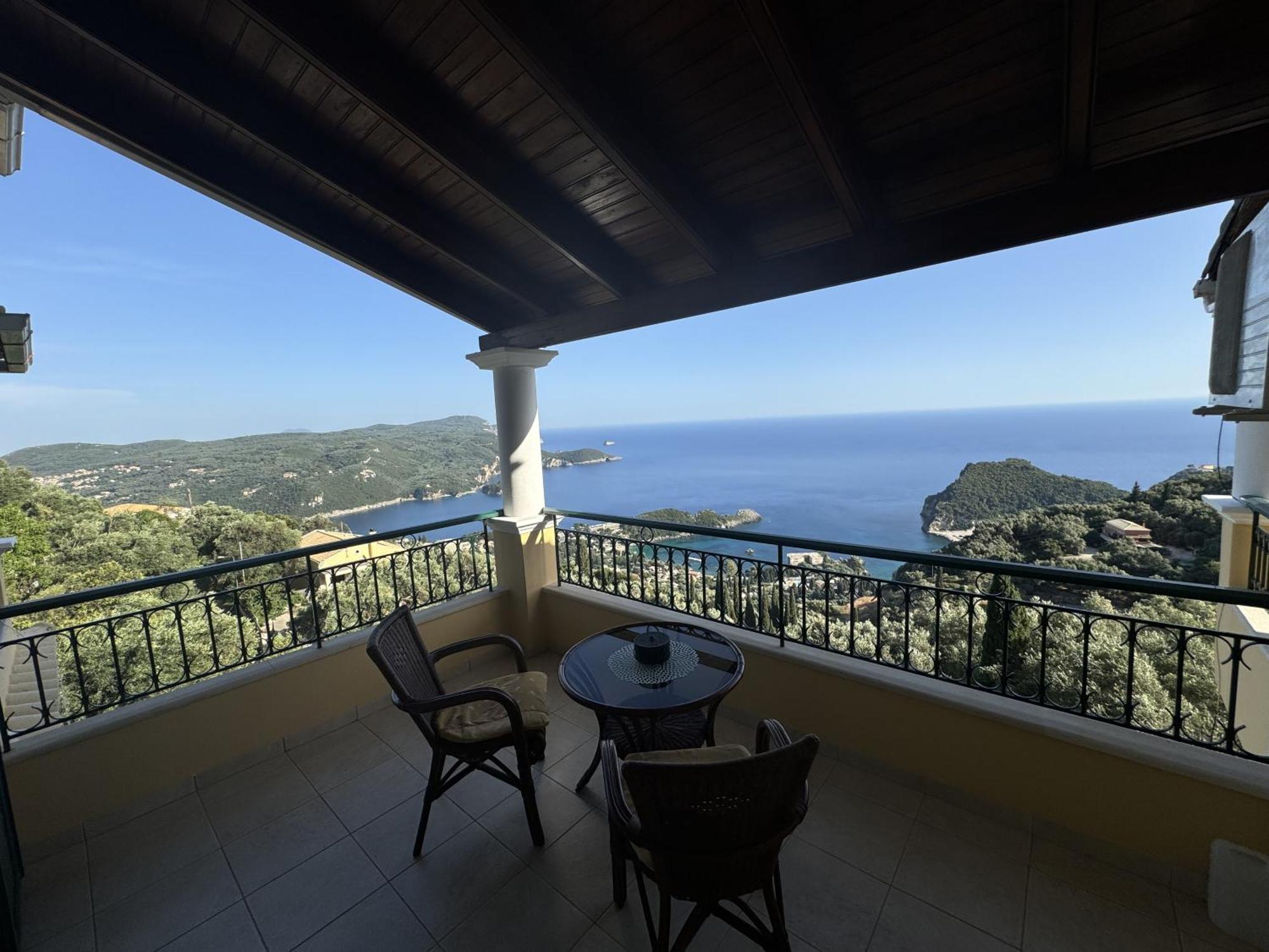 Mariza'S View House Apartment Lakones Bagian luar foto