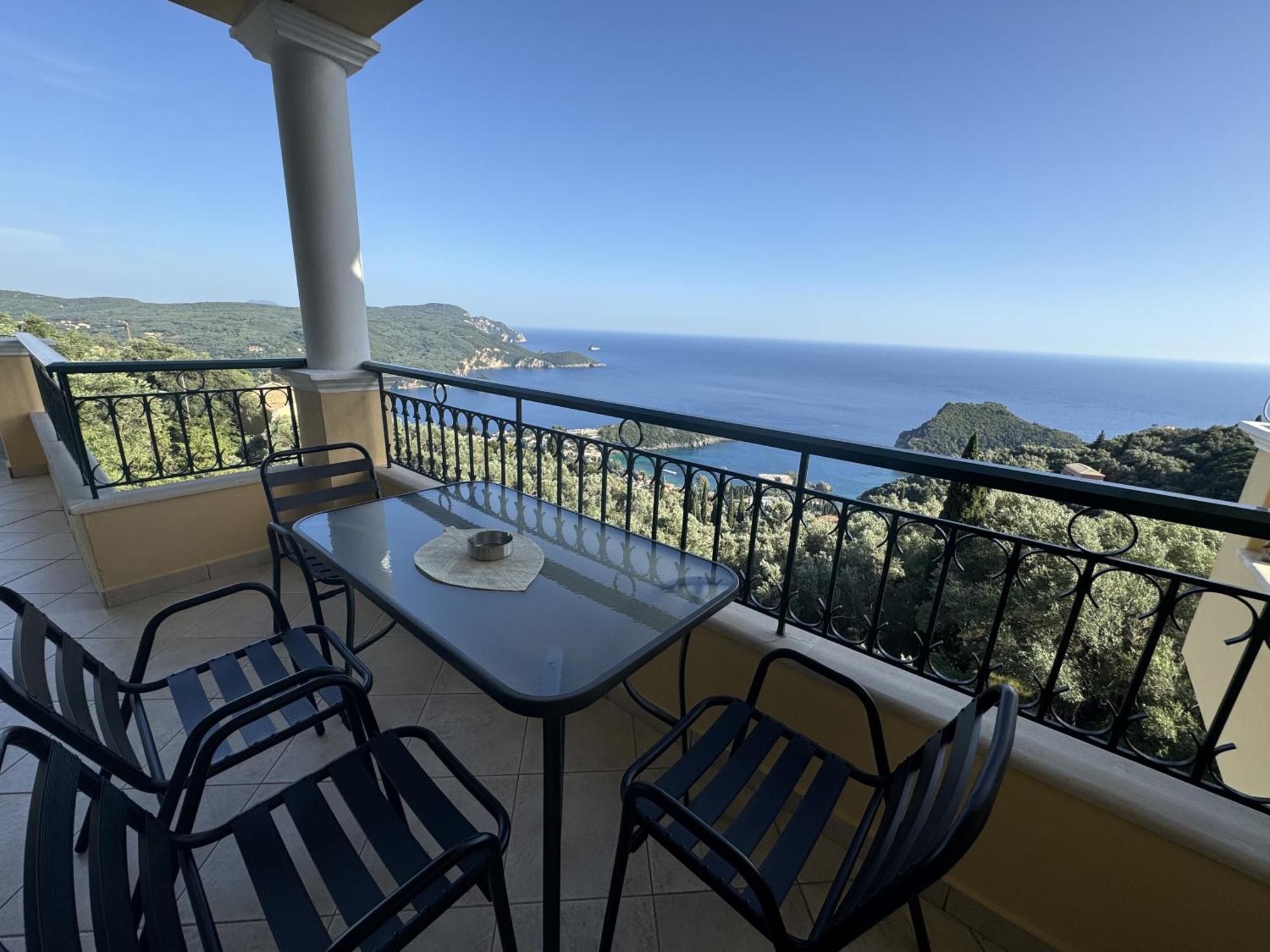 Mariza'S View House Apartment Lakones Bagian luar foto